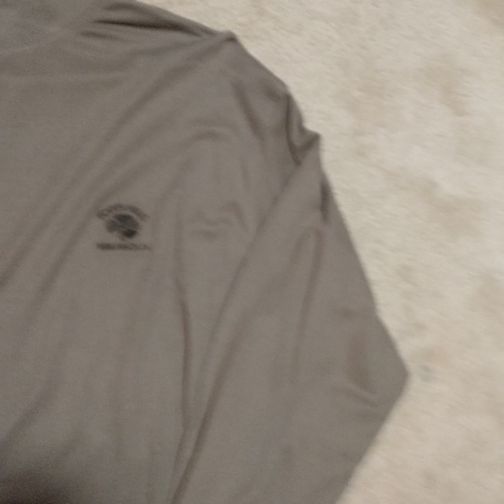Men's shirt